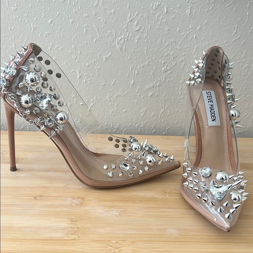 Steve Madden Silver and Tan Studded Women's Heels EUC